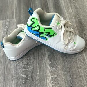 ⭐️ DC SHOES Court Graffik Sneakers — White/Neon Graffiti — Size 11.5 ⭐️